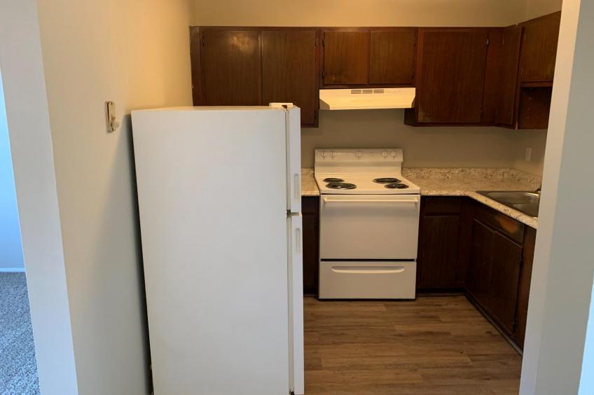 301 W. Watts Street Apt #9 | Brownstone Properties