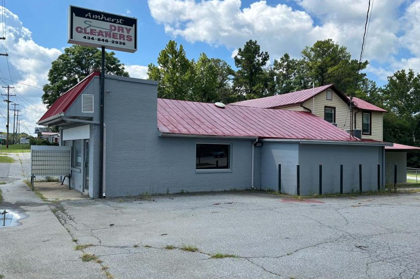 Exterior - right